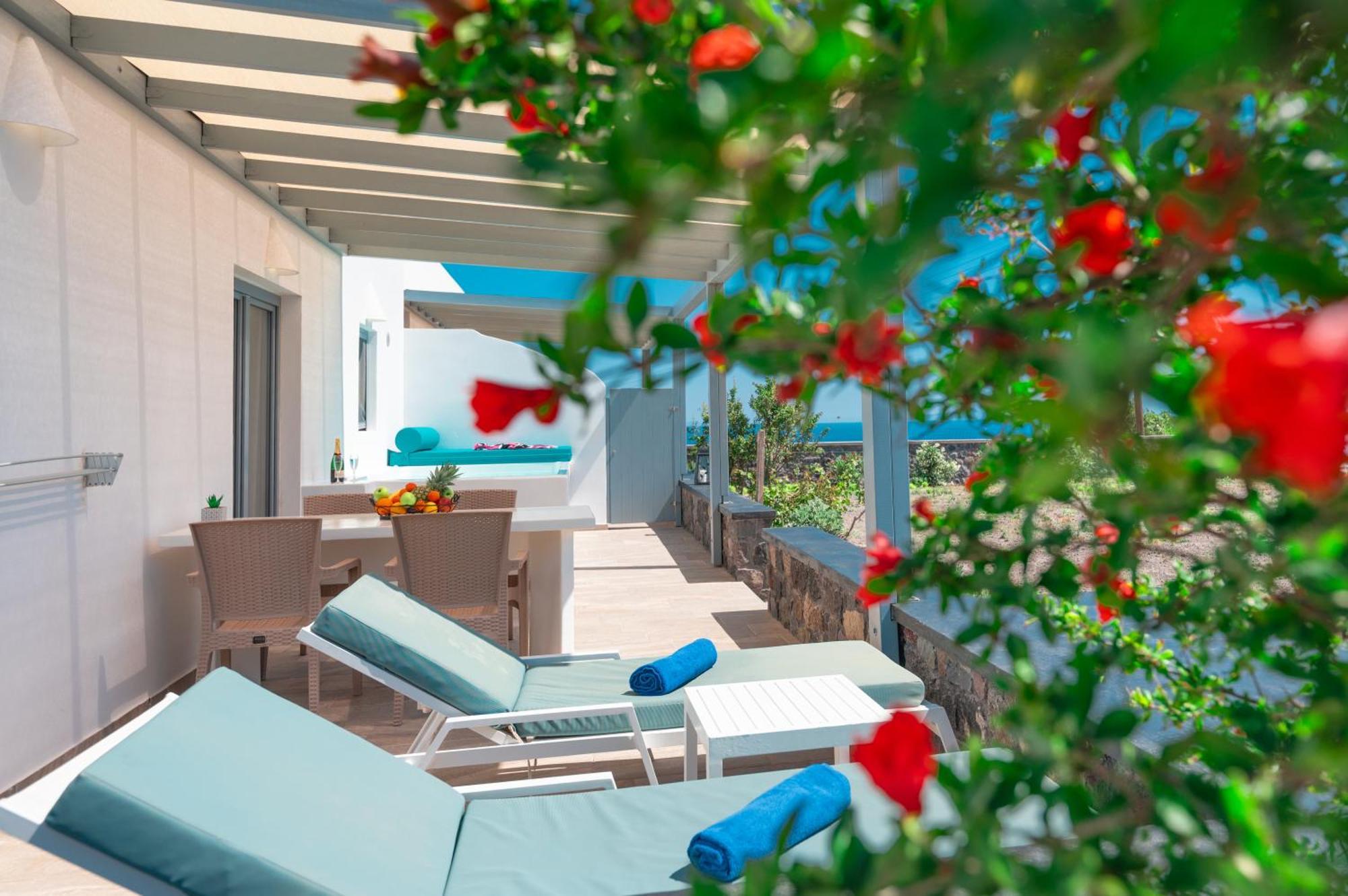 Bliss Holidays Spot Fira  Exterior photo